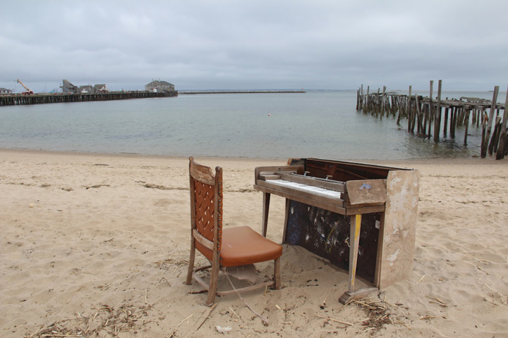 Provincetown Harbor, Piano on the Beach