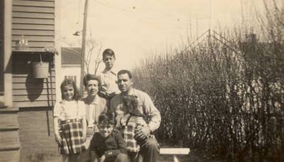 Tarvers Family: Molly, Anthony and childres: Bruce, Sylvia, Cynthia and Philip